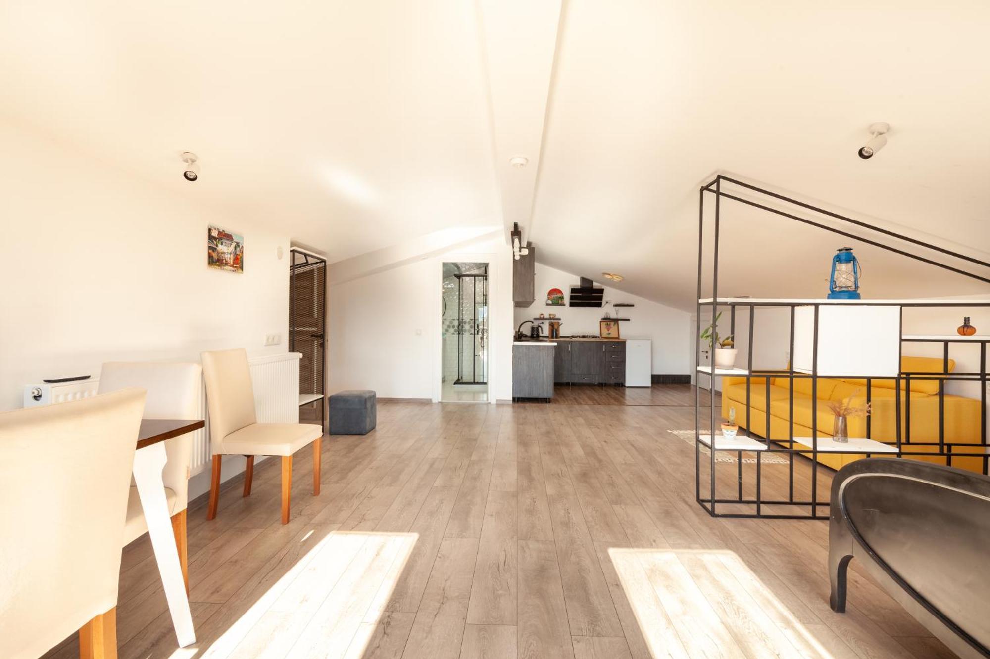 Stepin Garden Apartment Kutaisi Exterior photo