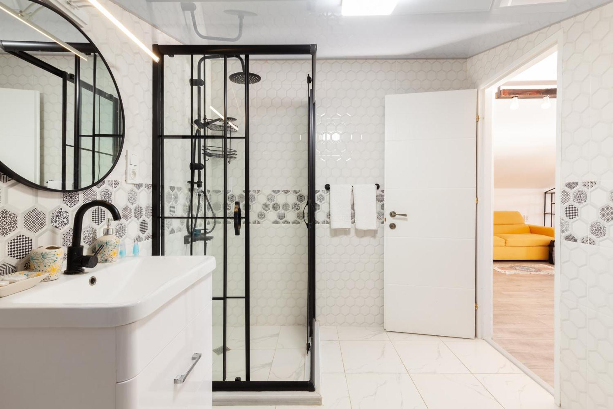Stepin Garden Apartment Kutaisi Exterior photo